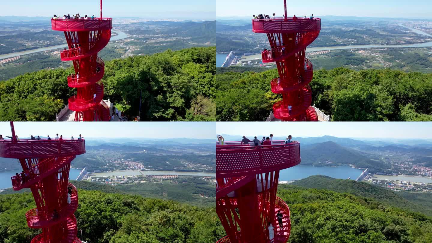 吉林市松花湖秋季风光朱雀云顶瞭望塔航拍