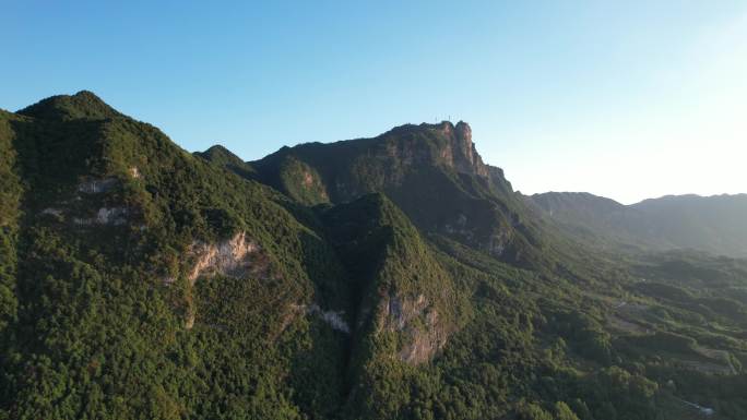 甘肃陇南成县鸡峰山