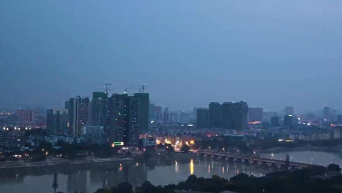 白天到黑夜的城市变化