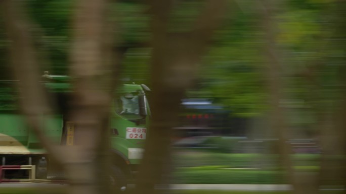 路上车辆汽车行驶速度感