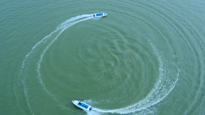 游艇云龙湖湖面旋转4K航拍