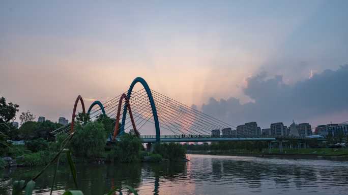 泰州周山河景观桥日转夜延时4.2k