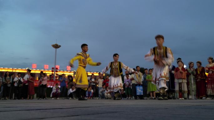 新疆舞蹈