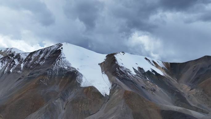 雪山