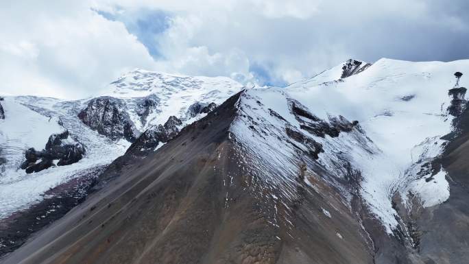 雪山