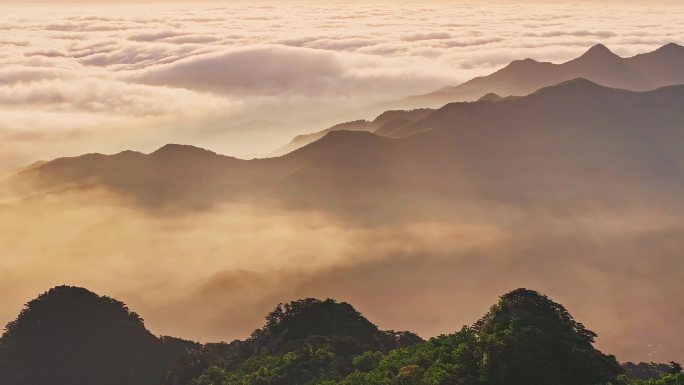 辽宁鞍山千山景区风光航拍日出云海8