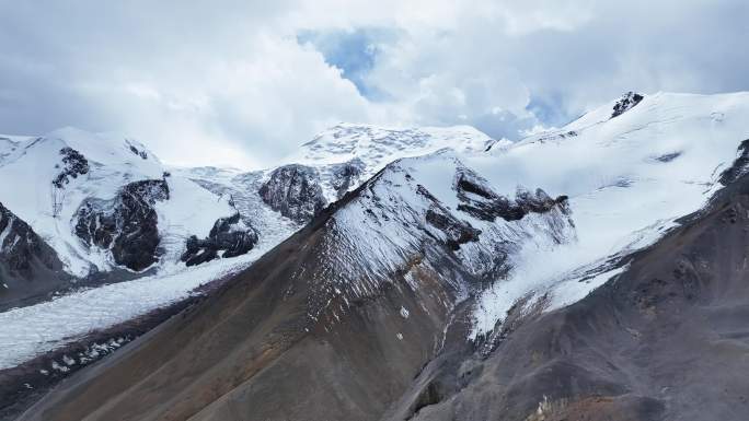 雪山