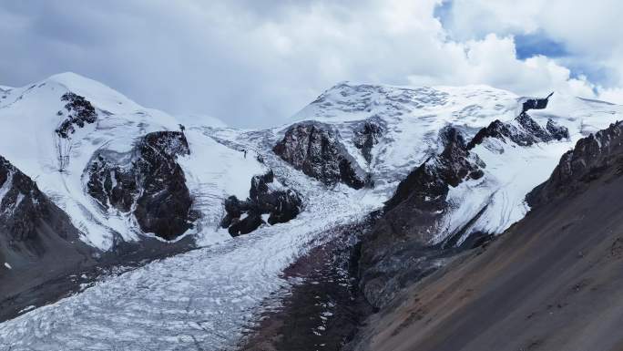 雪山