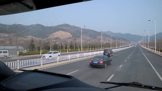 交通 行驶安全 车辆维护