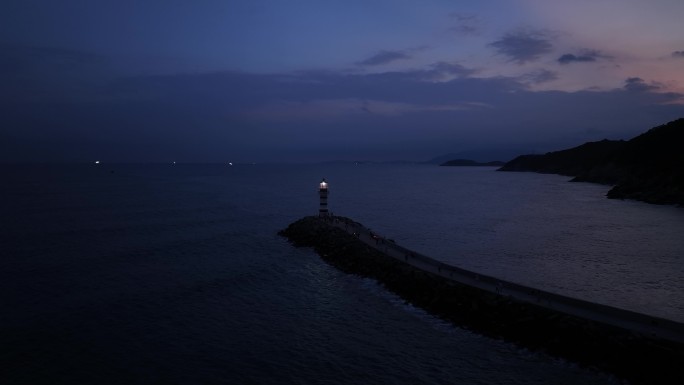 海南万宁日月湾冲浪基地网红灯塔