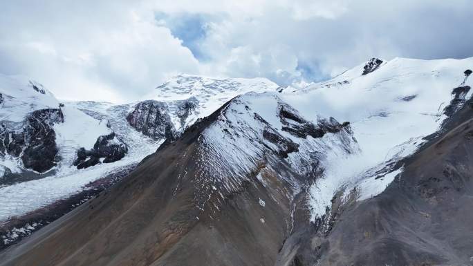 雪山