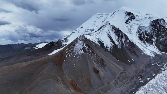 雪山