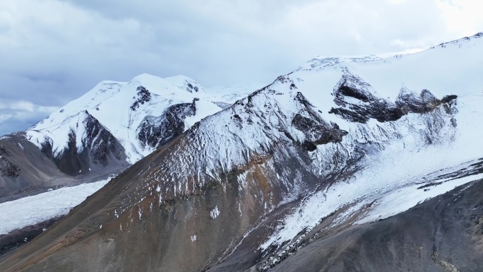 雪山