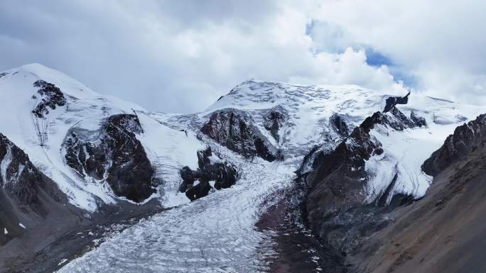 雪山