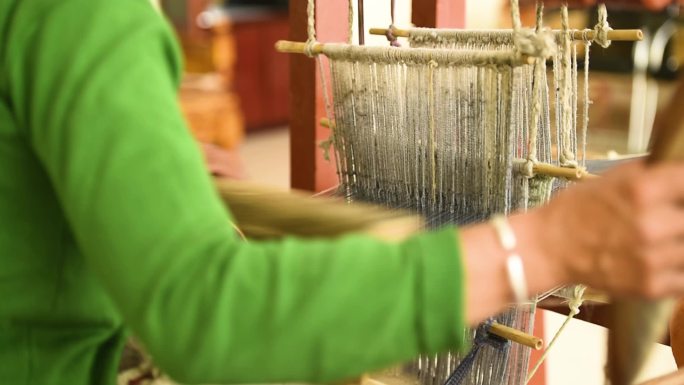 手工 文化 手工织布  藏族妇女 纺织