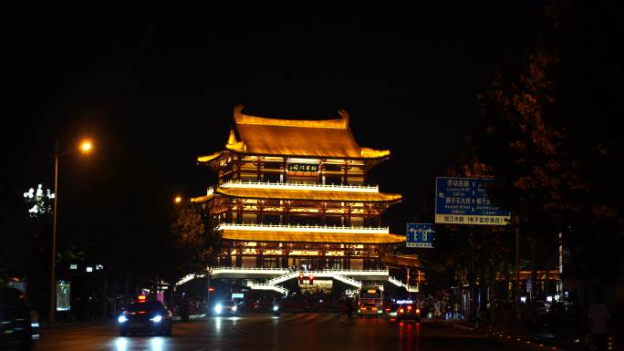 夜晚汽车窗外风景杜甫江阁长沙城市景点夜景