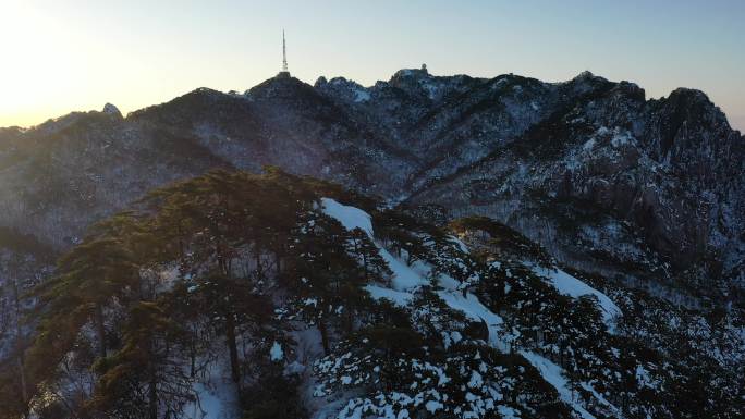 DJI_0968黄山丹霞峰峰顶雪景