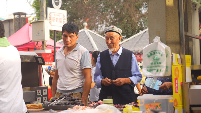 新疆库尔勒大巴扎，百姓市场