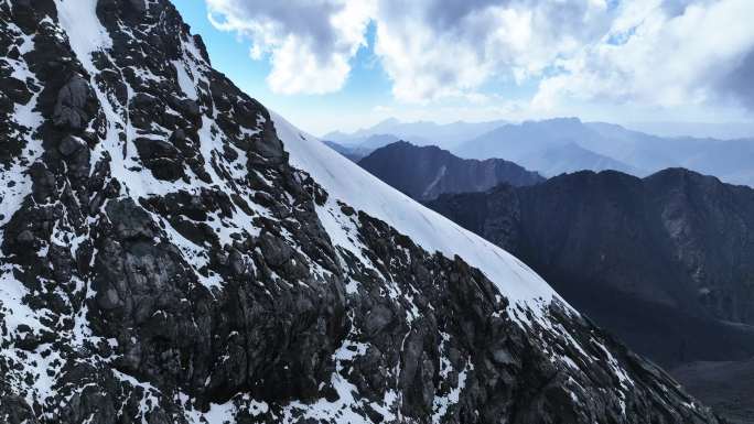 雪山