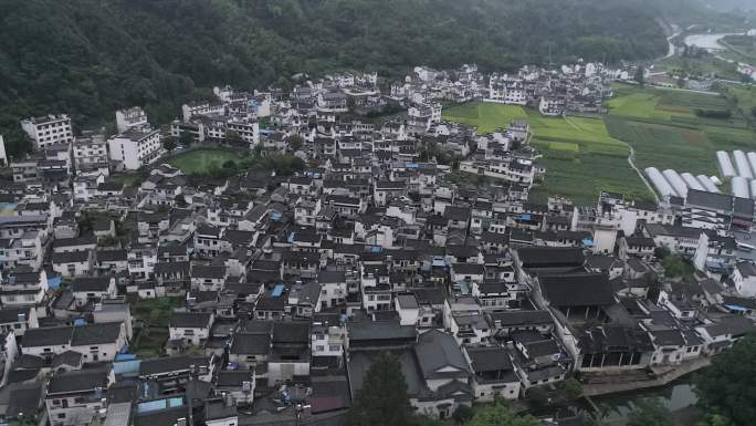 皖南山区夏日雨后航拍