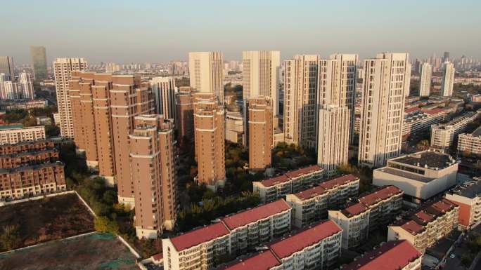北方高楼居民区日出航拍