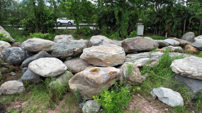 园林景观石 鱼池 假山 风景园林 绿化石