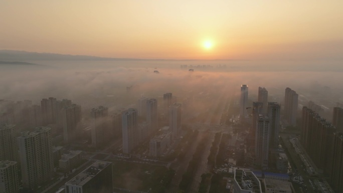 大同御河平流雾日出