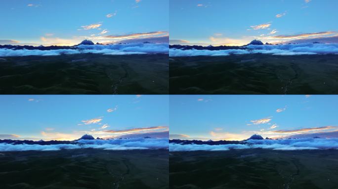 唯美日出下的雅拉雪山云海