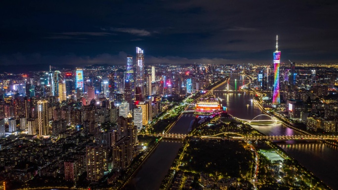 优质能见度的雨后广州夜景