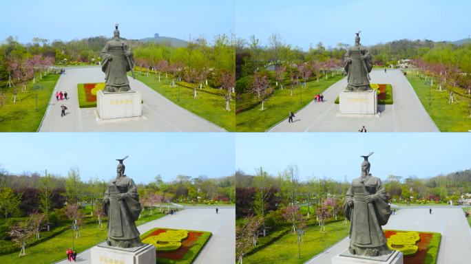 徐州汉文化景区汉高刘邦雕像环绕