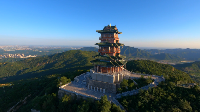 穿越机航拍北京门头沟定都阁(4K50帧）