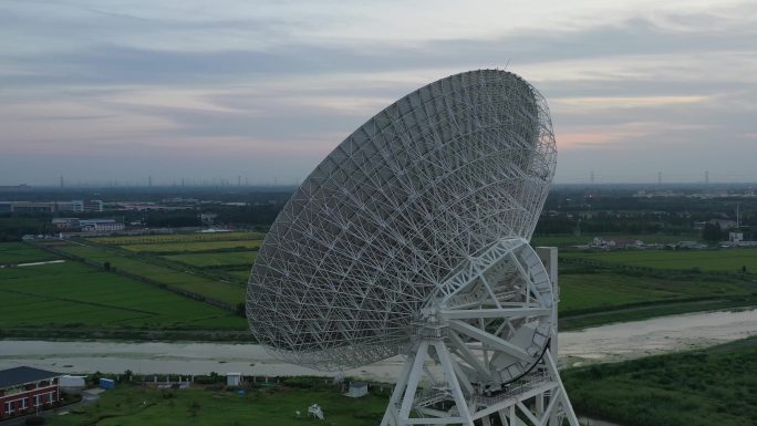 天马射电天文望远镜 天文地理 探索宇宙