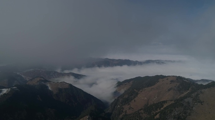 普格云海雪山