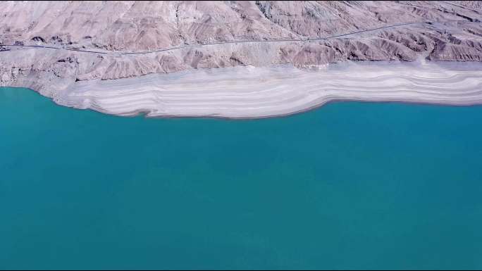 二段新疆塔县班迪尔蓝湖4K航拍视频