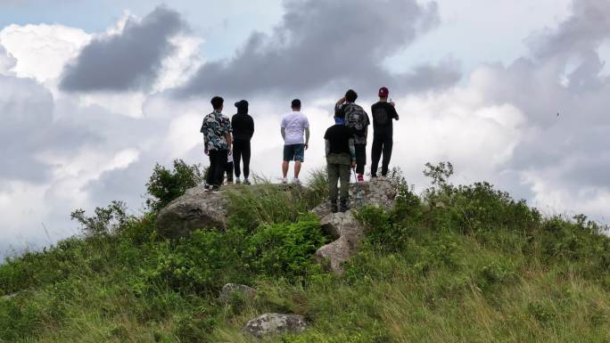 香港鸡公岭高山草原云海