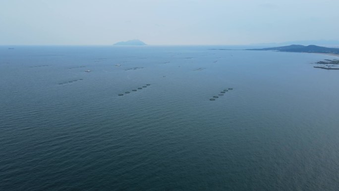 航拍深海养殖场海水养殖