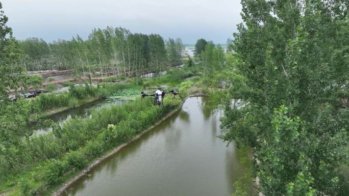 六旋翼植保无人机飞行喷洒航拍六轴无人机