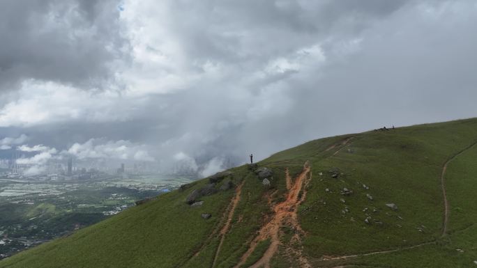 香港鸡公岭高山草原云海