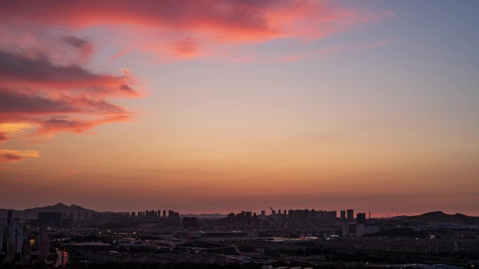 大连市北站高铁站夕阳晚霞广角延时