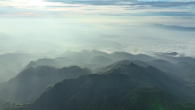 大气山峰森林航拍山川云海山脉壮丽山河风光