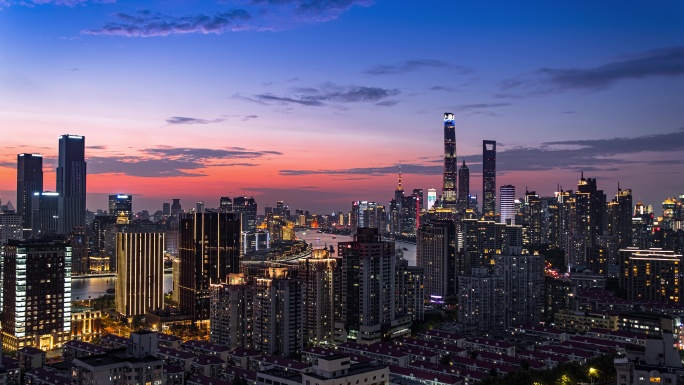 上海滨江两岸城市CBD建筑群夜