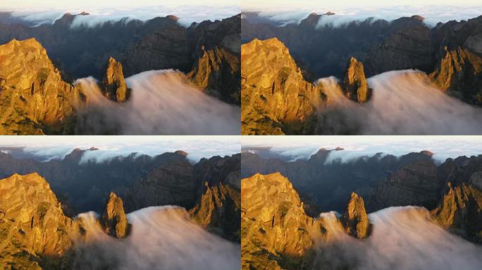马德拉 (Madeira) 一块名为Ninho da Manta的岩石中的出色航拍画面，大雾弥漫。