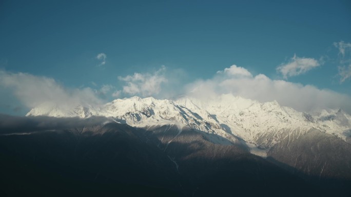 云南省梅丽雪山的时差视频