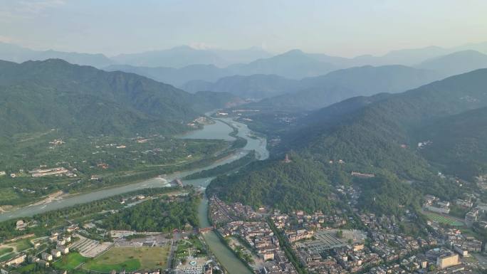 航拍清晨四川成都都江堰岷江城市风光