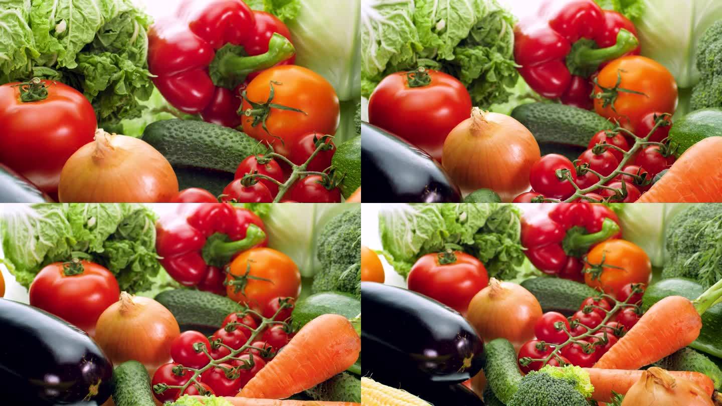 黄瓜的多莉视频。番茄。卷心菜。生菜。茄子。白色背景上的胡萝卜和甜椒。健康营养和有机食品的概念。素食主