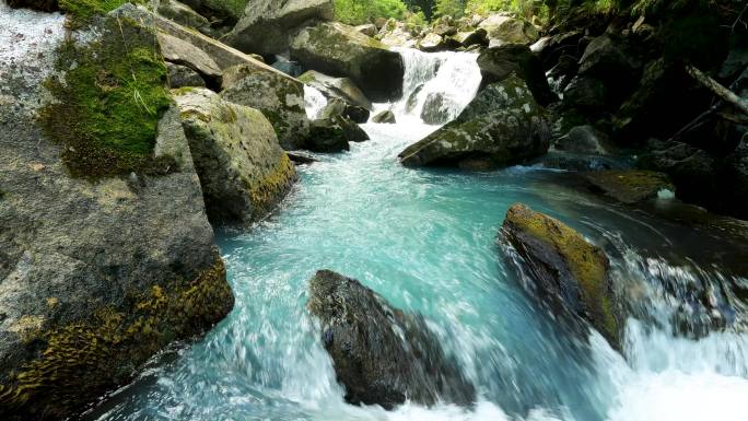 白云石高山湖景-6K