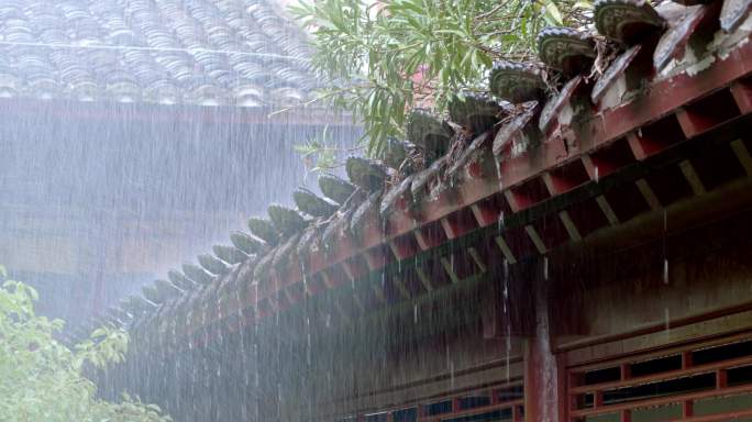 4k唯美 屋檐下雨 空镜意境