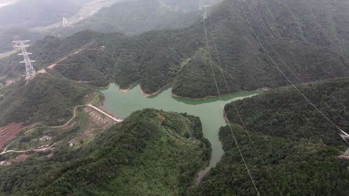 黄石阳新县浮屠镇十八折村十八折水库航拍