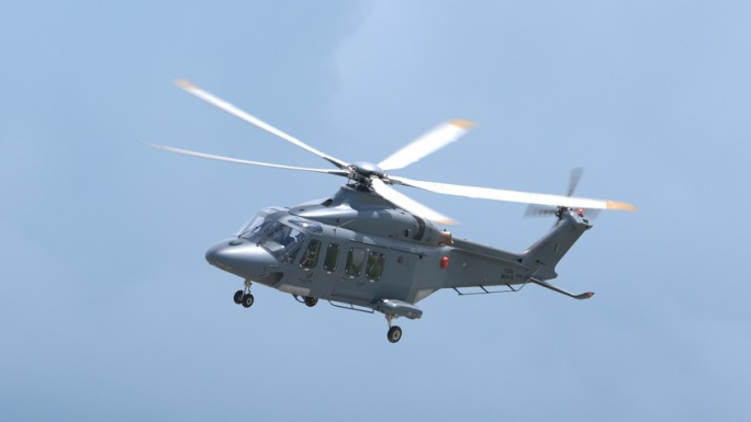 稳定：兰卡威航展马来西亚AW139直升机