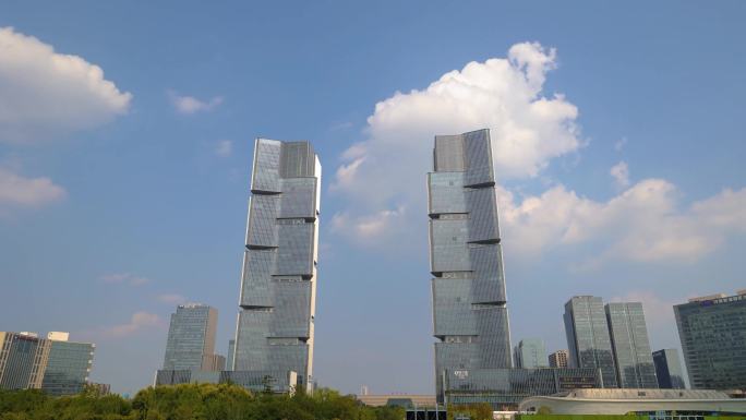4K郑州绿地中心双子塔
